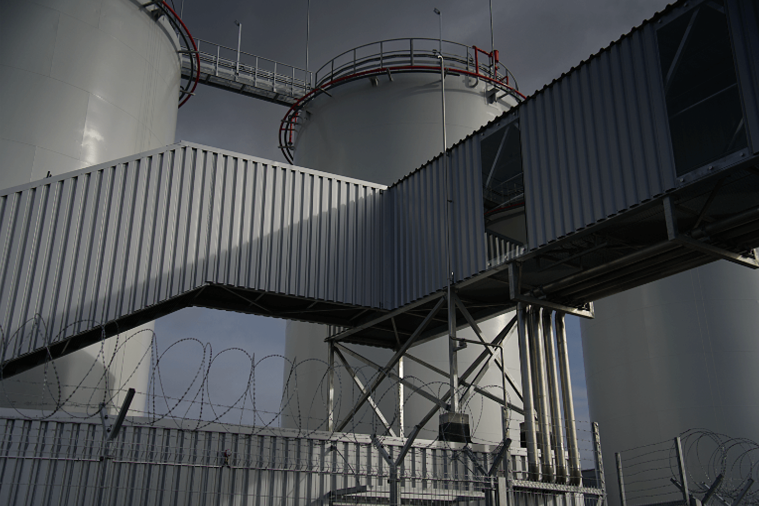 Lennujaama kütuseterminali silla tööd